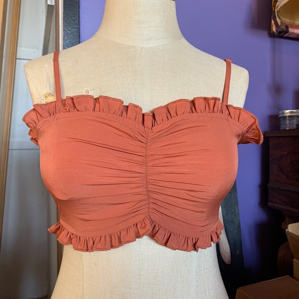 Urban Outfitters Cropped Ruffled Cami Top.  XS.  NWT.